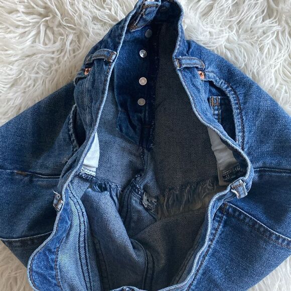 We The Free Button Fly Frayed Hem Denim Jean Shorts Size 27 - Picture 7 of 11